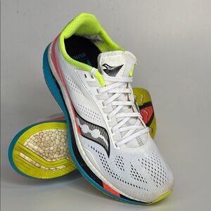 Saucony Endorphin Pro 2 women’s size 9